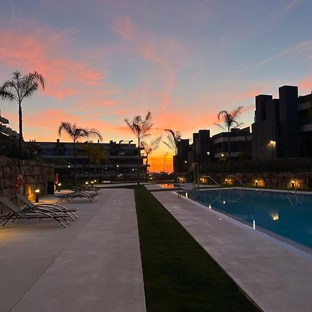 The Golden Oasis Penthouse Leilighet Estepona Eksteriør bilde