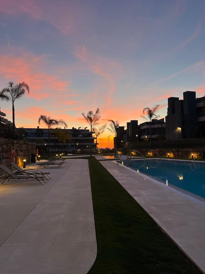 The Golden Oasis Penthouse Leilighet Estepona Eksteriør bilde
